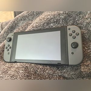 Nintendo switch -grey